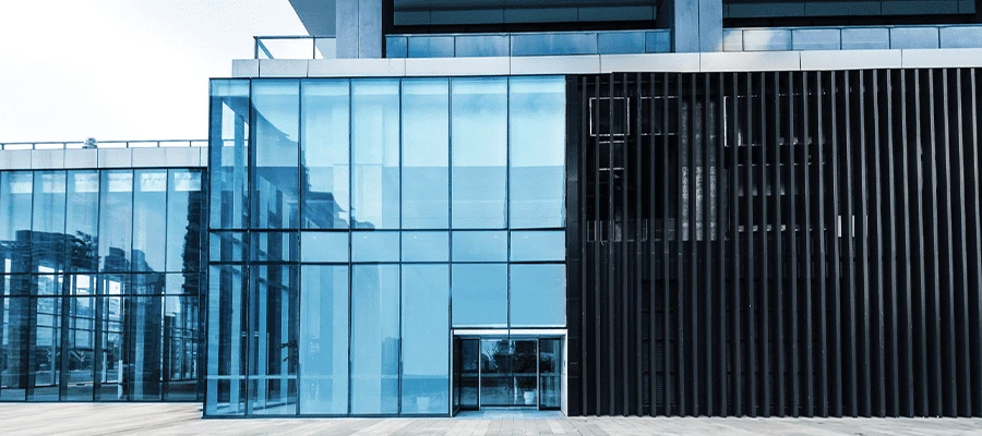 Aluminium curtain walling and glazing on a modern commercial building